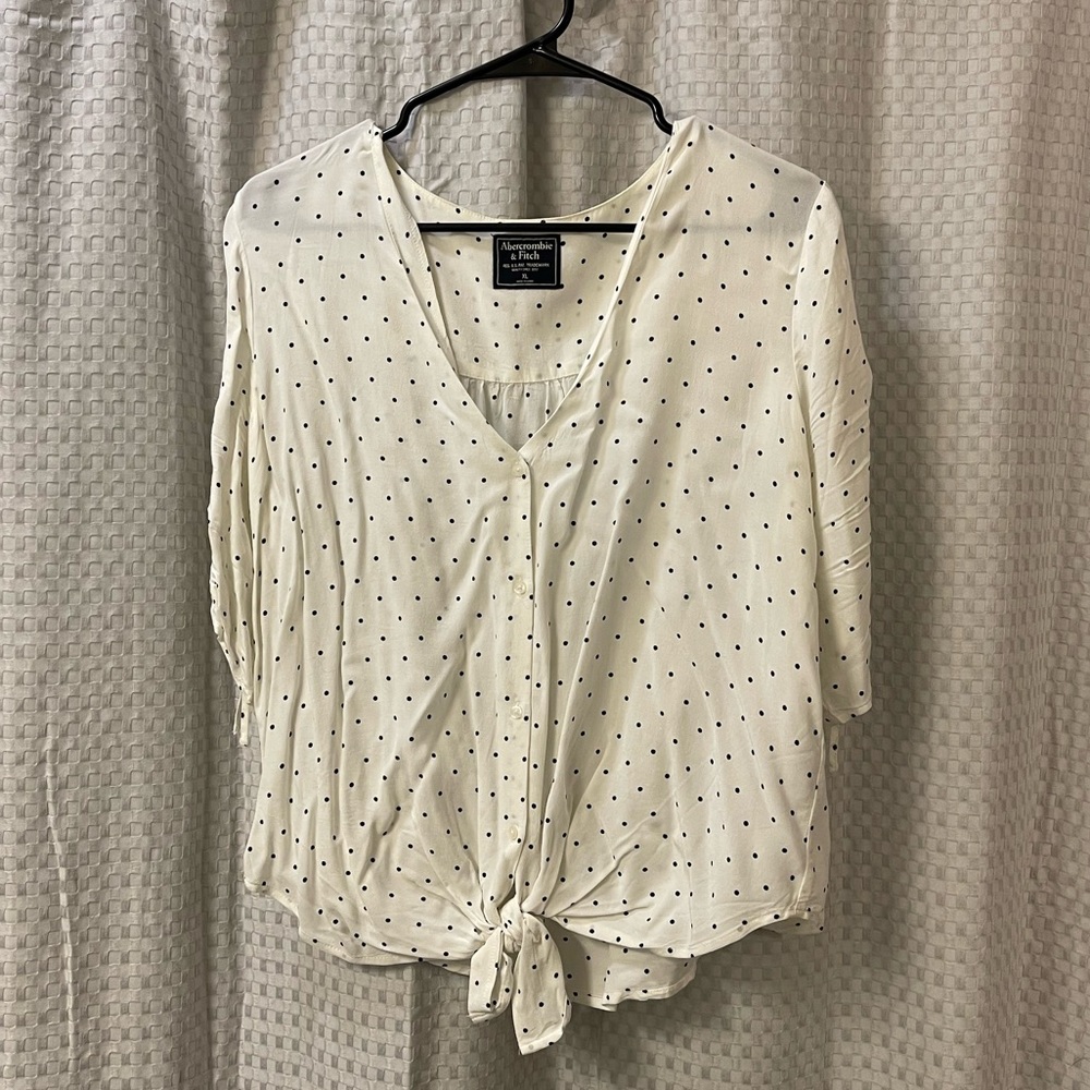 Abercrombie & Fitch Button-up Tie Top